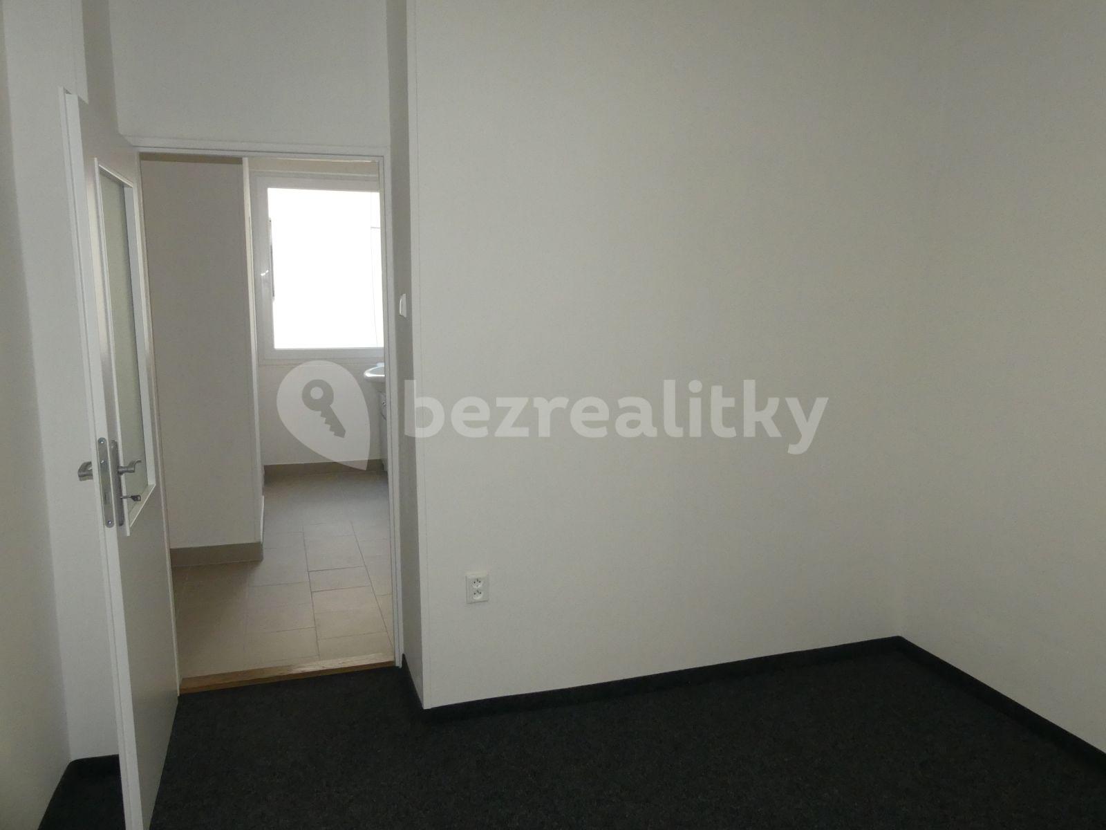Pronájem kanceláře 68 m², Na Zátorách, Praha, Praha