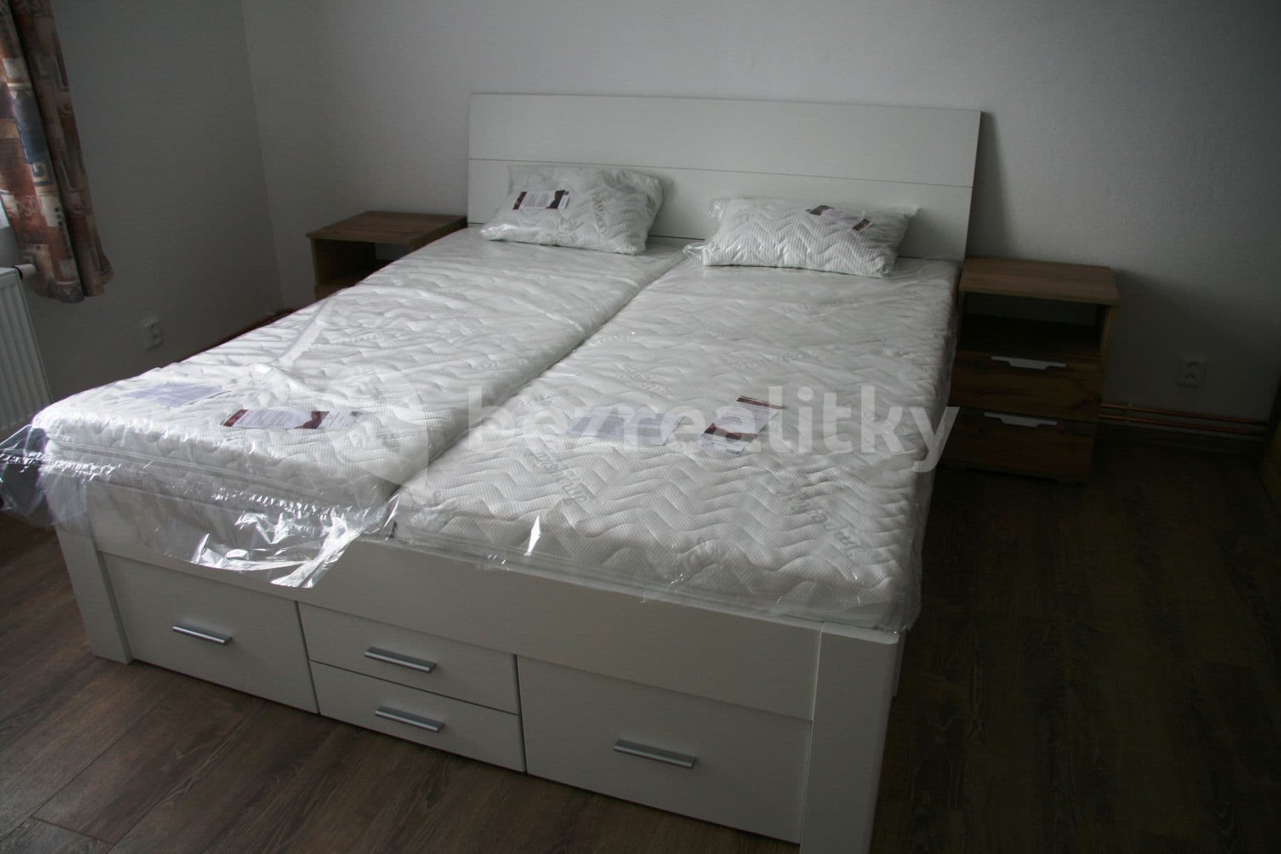 Pronájem bytu 3+1 85 m², Valdštejnská, Liberec, Liberecký kraj Pronájem bytu 3+1 85 m², Valdštejnská, Liberec, Liberecký kraj
