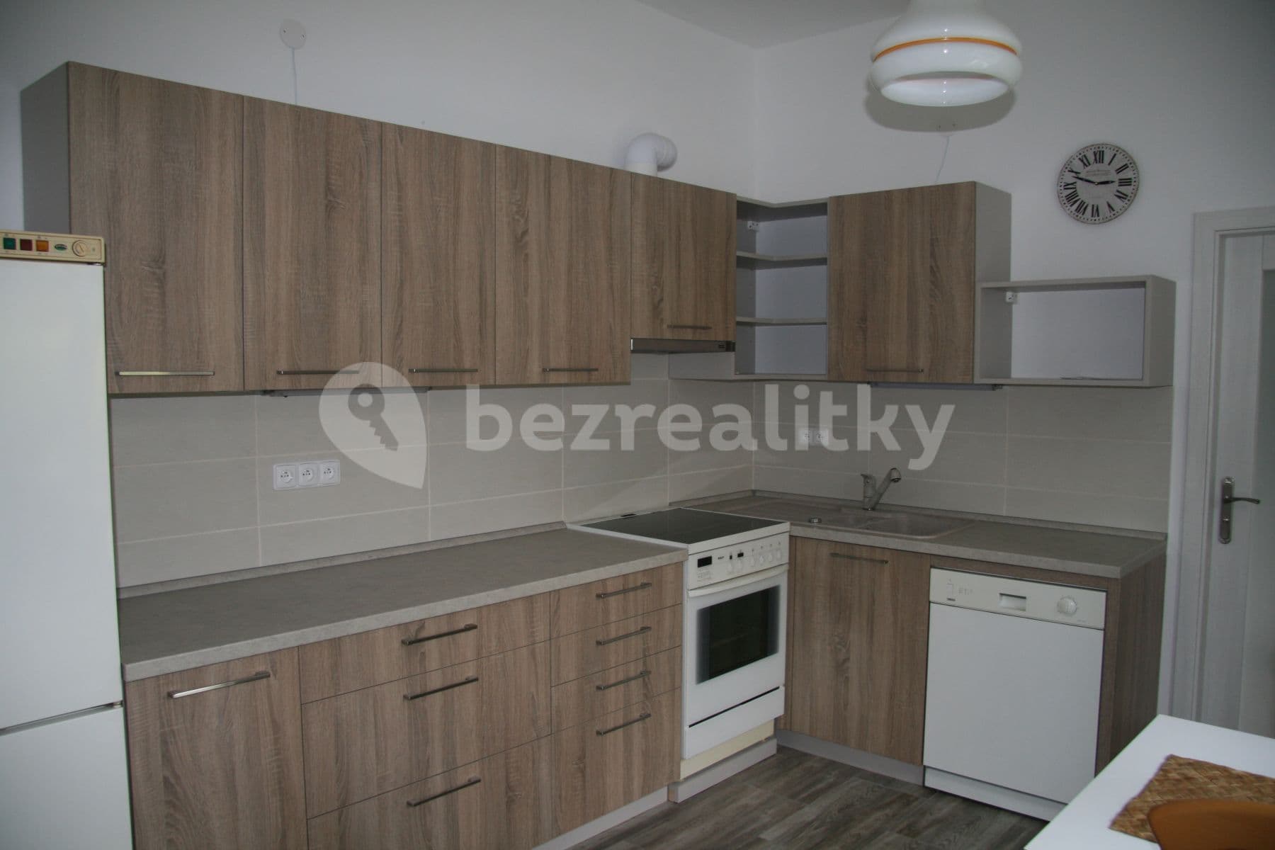Pronájem bytu 3+1 85 m², Valdštejnská, Liberec, Liberecký kraj Pronájem bytu 3+1 85 m², Valdštejnská, Liberec, Liberecký kraj