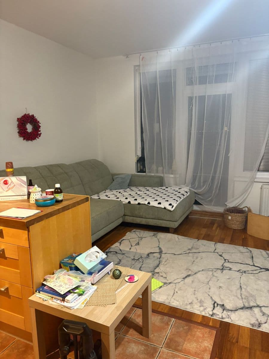 Pronájem bytu 3+kk 80 m², Zakšínská, Praha, Praha Pronájem bytu 3+kk 80 m², Zakšínská, Praha, Praha