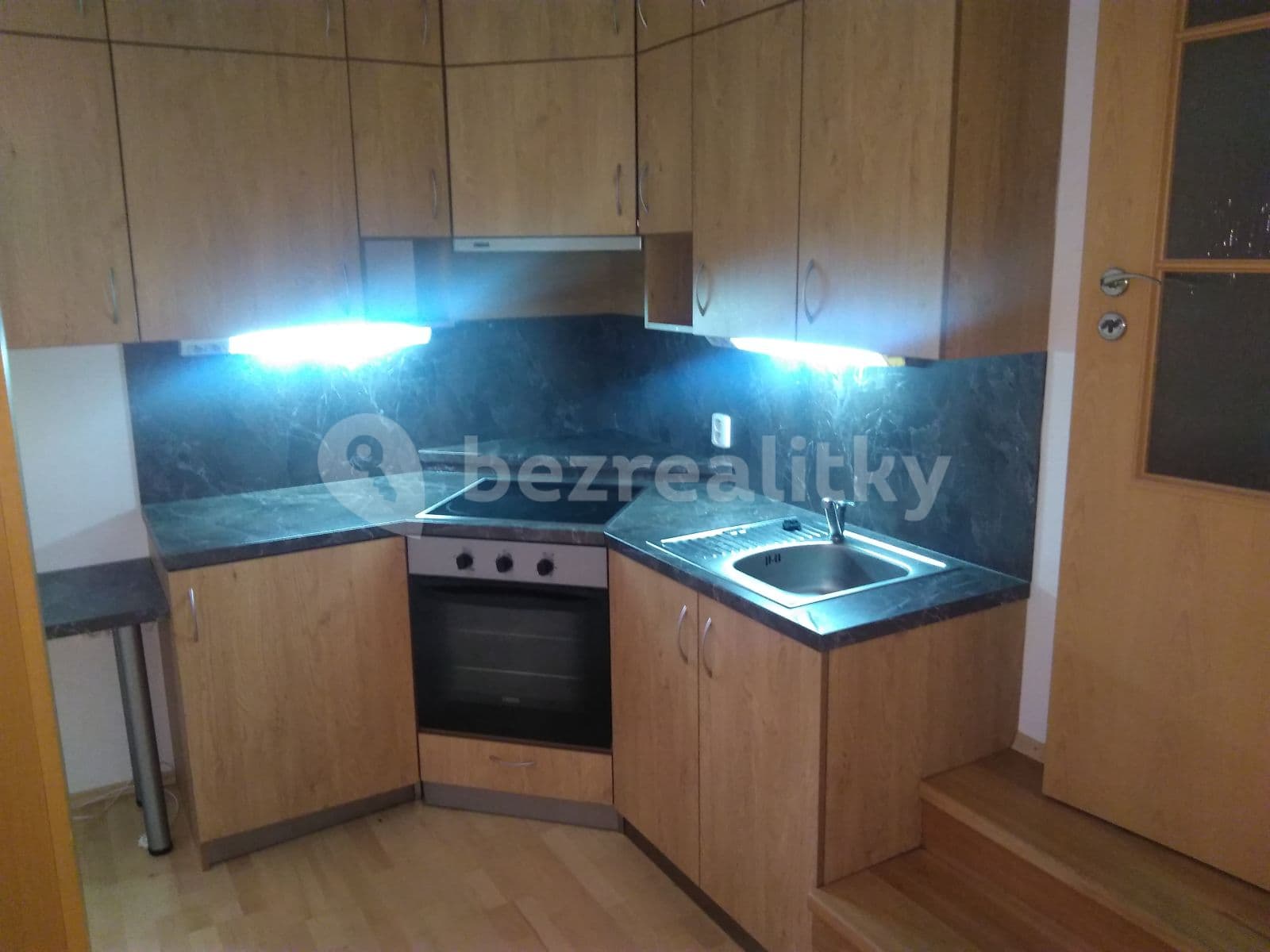 Pronájem bytu 1+kk 34 m², Štúrova, Praha, Praha Pronájem bytu 1+kk 34 m², Štúrova, Praha, Praha