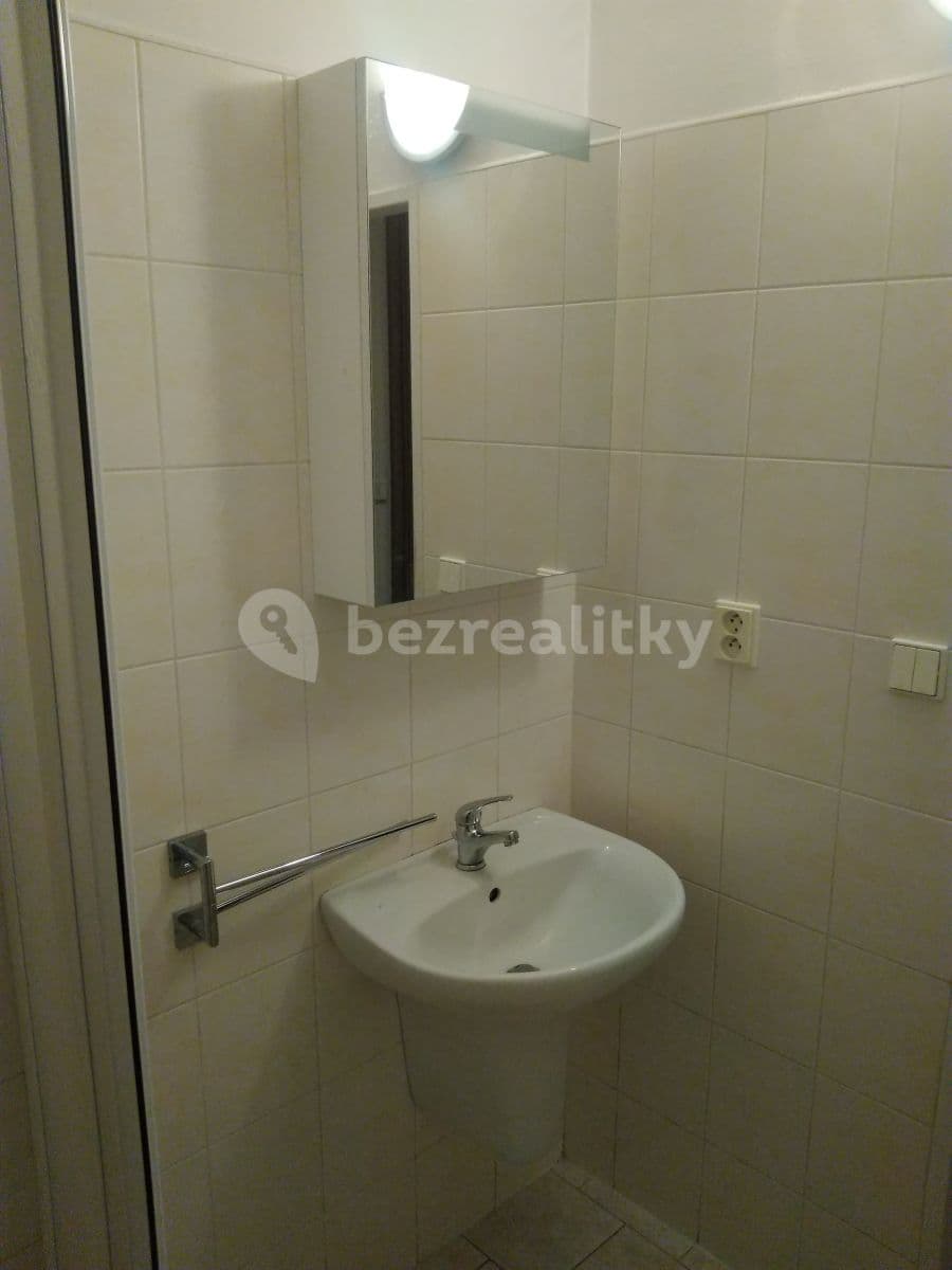 Pronájem bytu 1+kk 34 m², Štúrova, Praha, Praha Pronájem bytu 1+kk 34 m², Štúrova, Praha, Praha