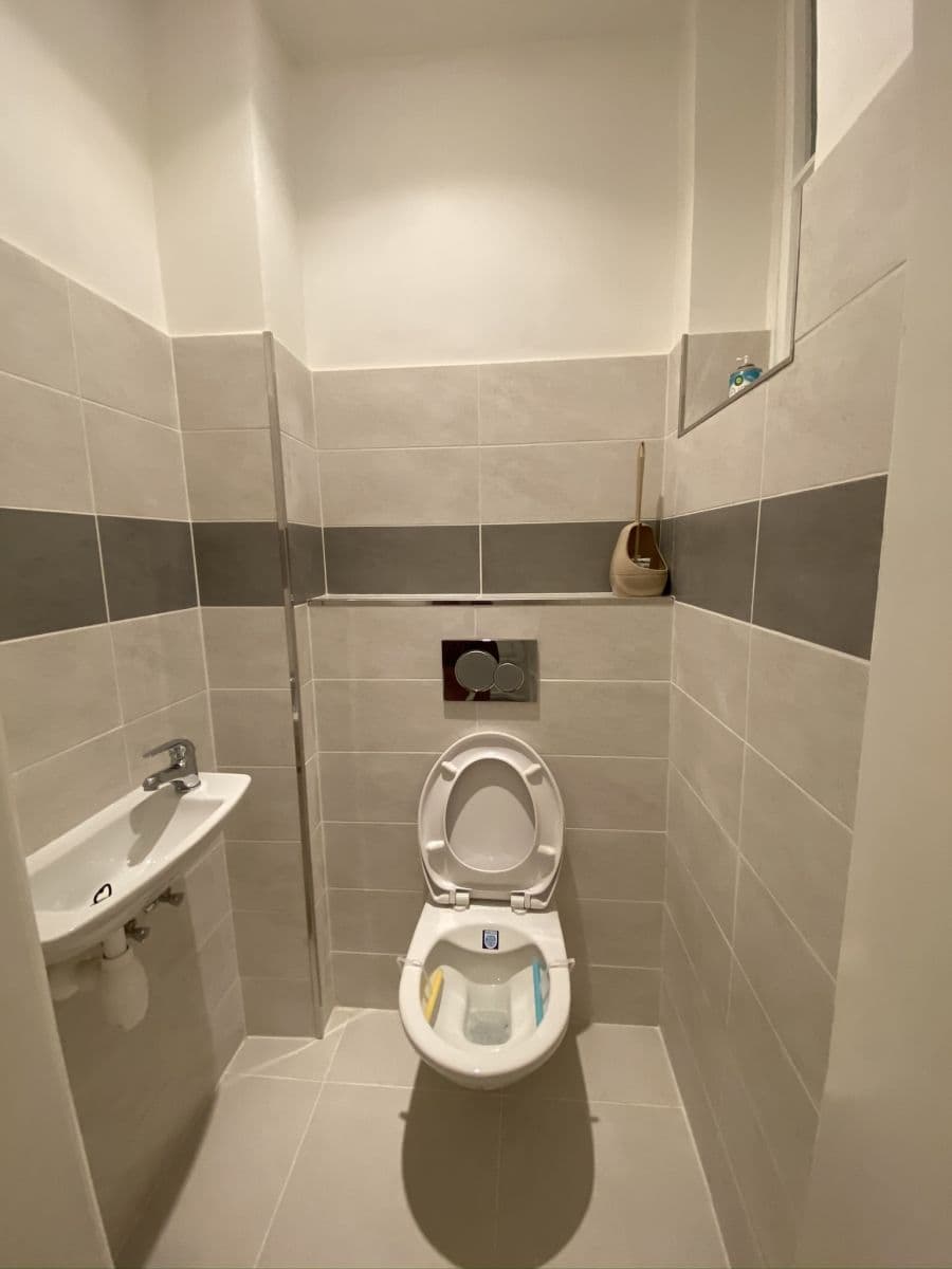 Pronájem bytu 1+1 53 m², Opatovická, Praha, Praha Pronájem bytu 1+1 53 m², Opatovická, Praha, Praha