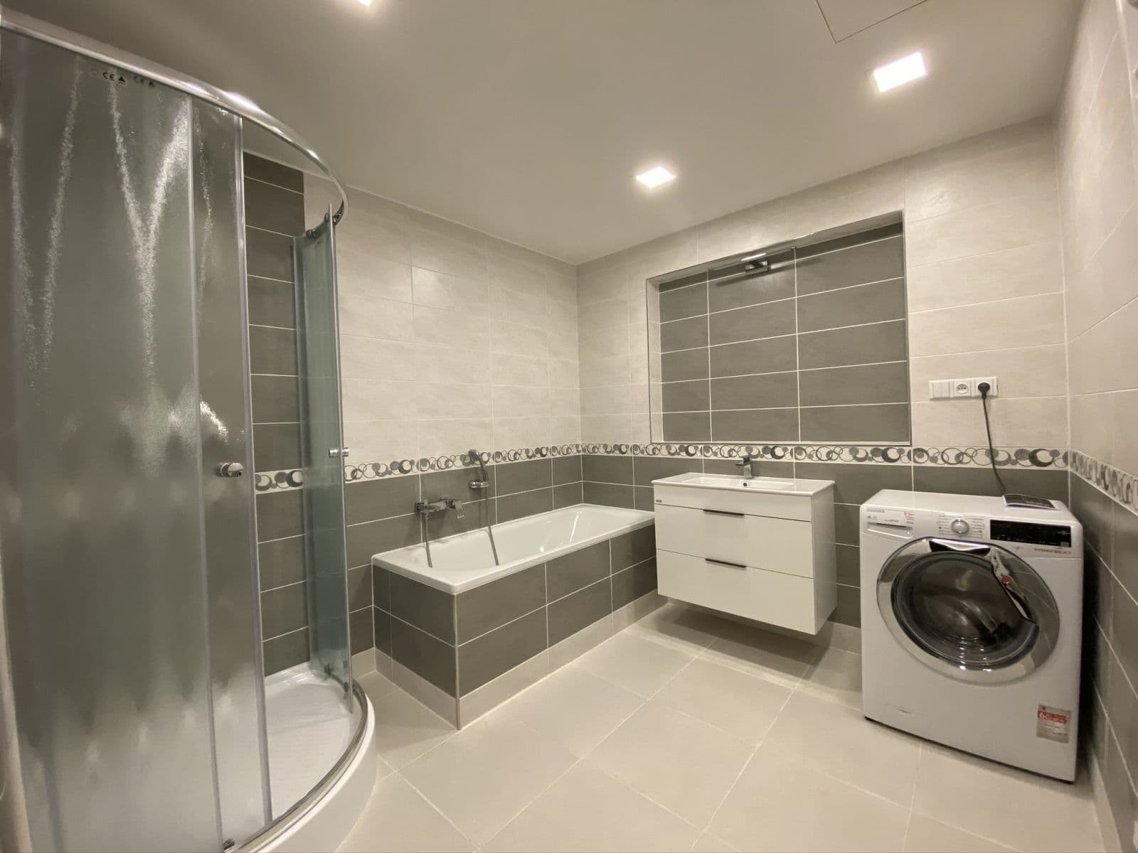 Pronájem bytu 1+1 53 m², Opatovická, Praha, Praha Pronájem bytu 1+1 53 m², Opatovická, Praha, Praha