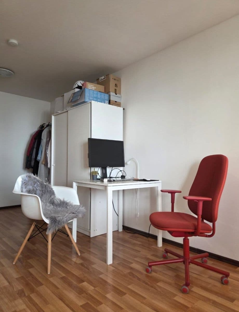 Pronájem bytu 1+kk 25 m², Zbynická, Praha, Praha Pronájem bytu 1+kk 25 m², Zbynická, Praha, Praha