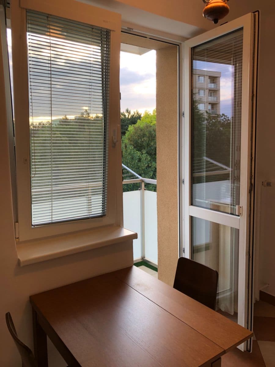 Pronájem bytu 2+1 55 m², Uránová, Ružinov, Bratislavský kraj Pronájem bytu 2+1 55 m², Uránová, Ružinov, Bratislavský kraj