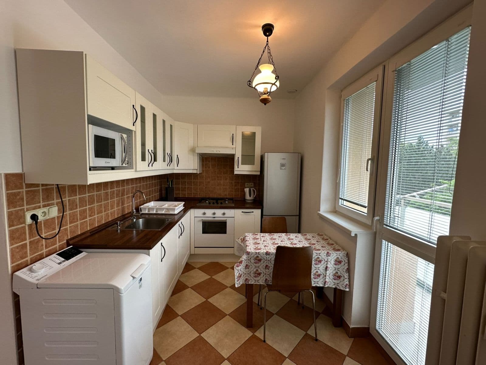 Pronájem bytu 2+1 55 m², Uránová, Ružinov, Bratislavský kraj Pronájem bytu 2+1 55 m², Uránová, Ružinov, Bratislavský kraj
