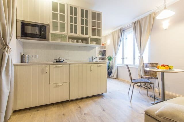 Pronájem bytu 1+kk 25 m², Plynární, Praha, Praha Pronájem bytu 1+kk 25 m², Plynární, Praha, Praha