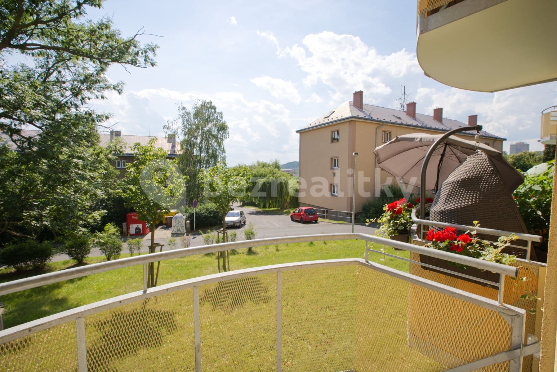 Pronájem bytu 2+1 57 m², Pod Školou, Ústí nad Labem, Ústecký kraj Pronájem bytu 2+1 57 m², Pod Školou, Ústí nad Labem, Ústecký kraj