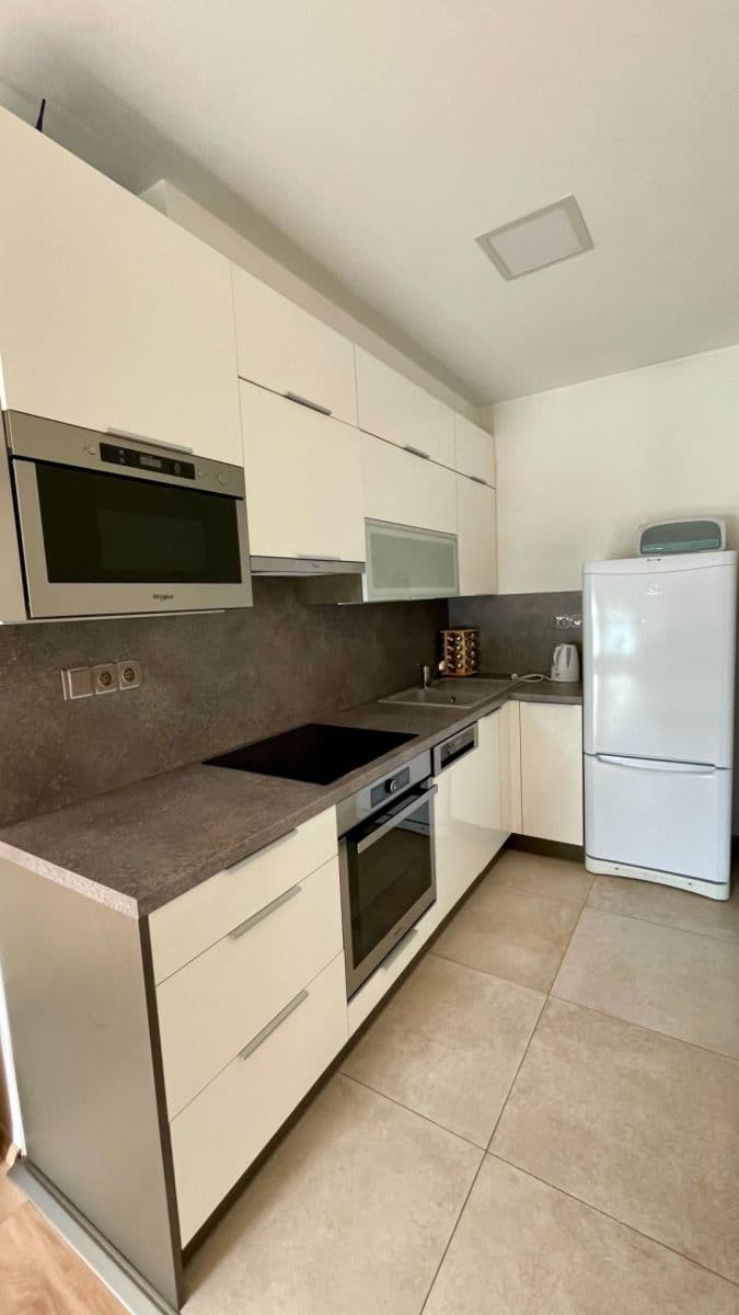 Pronájem bytu 2+kk 53 m², Brno, Jihomoravský kraj Pronájem bytu 2+kk 53 m², Brno, Jihomoravský kraj