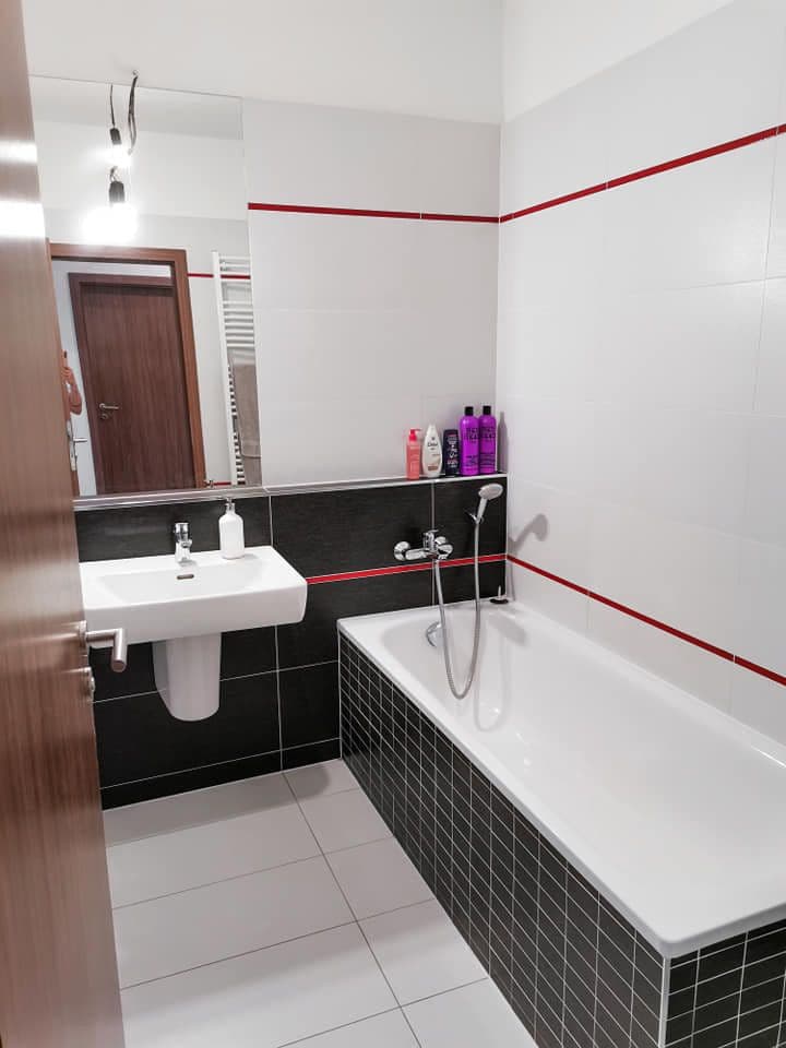 Pronájem bytu 4+1 110 m², Padovská, Praha, Praha Pronájem bytu 4+1 110 m², Padovská, Praha, Praha