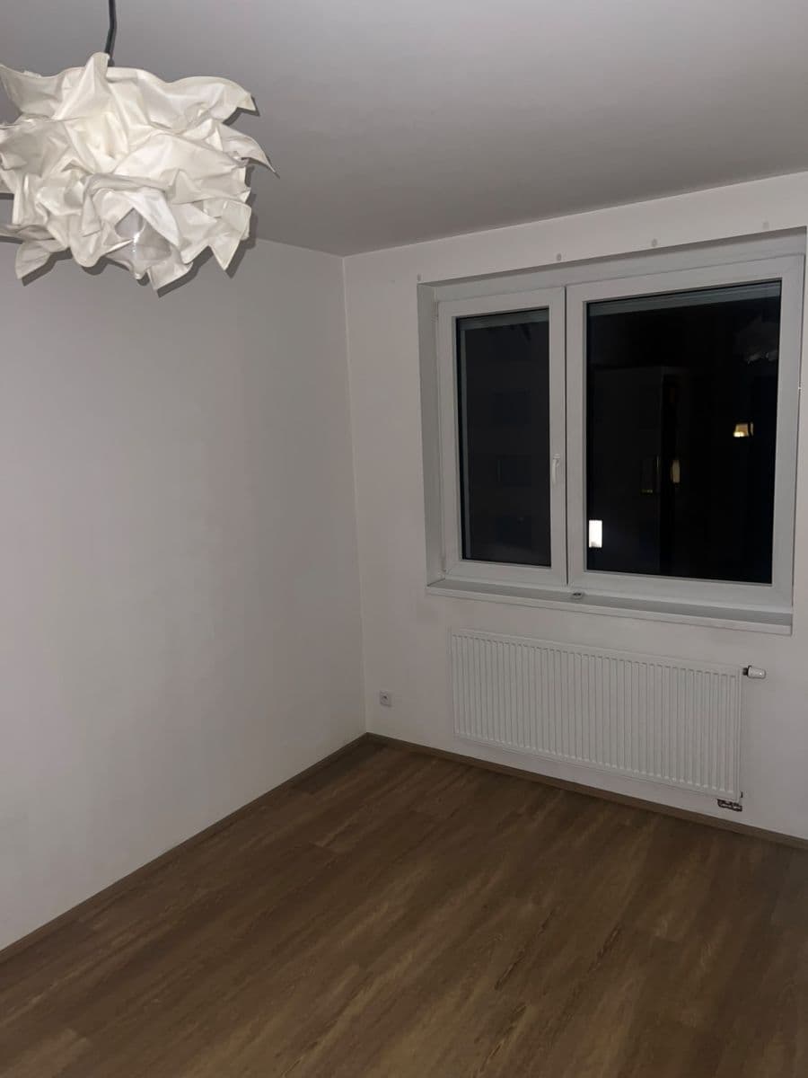 Pronájem bytu 4+1 110 m², Padovská, Praha, Praha Pronájem bytu 4+1 110 m², Padovská, Praha, Praha