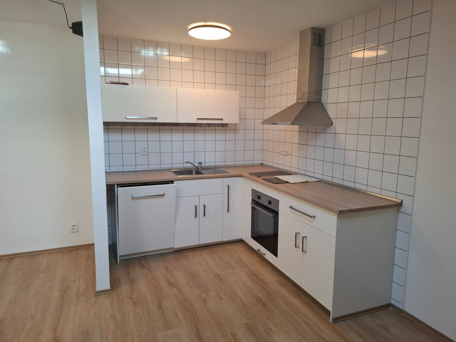 Pronájem bytu 2+kk 66 m², Beroun, Beroun, Středočeský kraj Pronájem bytu 2+kk 66 m², Beroun, Beroun, Středočeský kraj