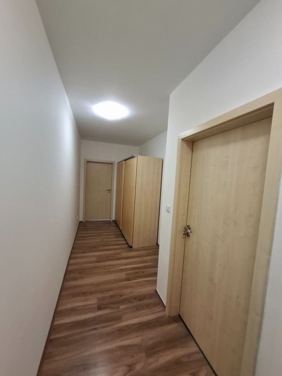 Pronájem bytu 2+kk 56 m², Beroun, Beroun, Středočeský kraj Pronájem bytu 2+kk 56 m², Beroun, Beroun, Středočeský kraj