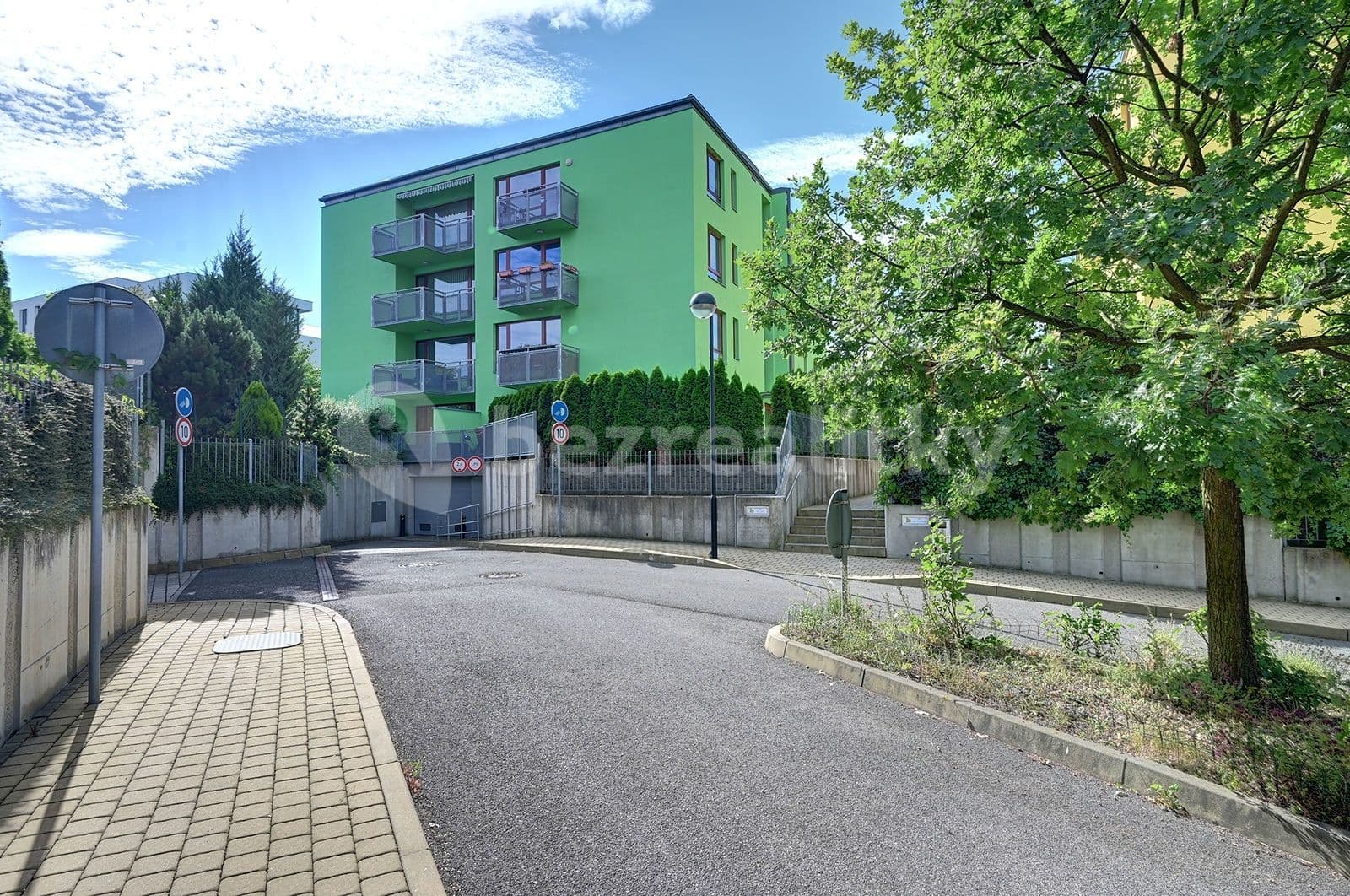 Pronájem bytu 2+kk 42 m², Čistovická, Praha, Praha Pronájem bytu 2+kk 42 m², Čistovická, Praha, Praha