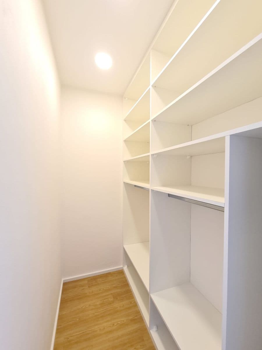 Pronájem bytu 3+kk 72 m², Frostova, Praha, Praha Pronájem bytu 3+kk 72 m², Frostova, Praha, Praha