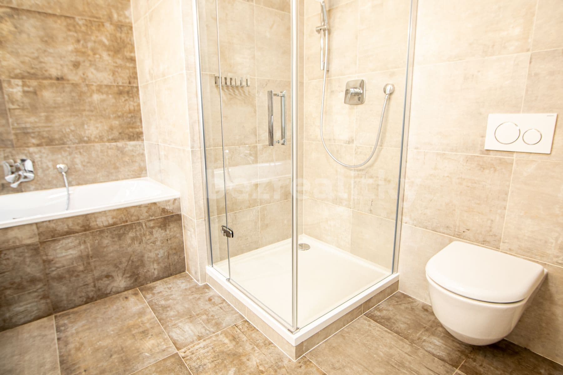 Pronájem bytu 5+kk 184 m², Lípová, Praha, Praha Pronájem bytu 5+kk 184 m², Lípová, Praha, Praha