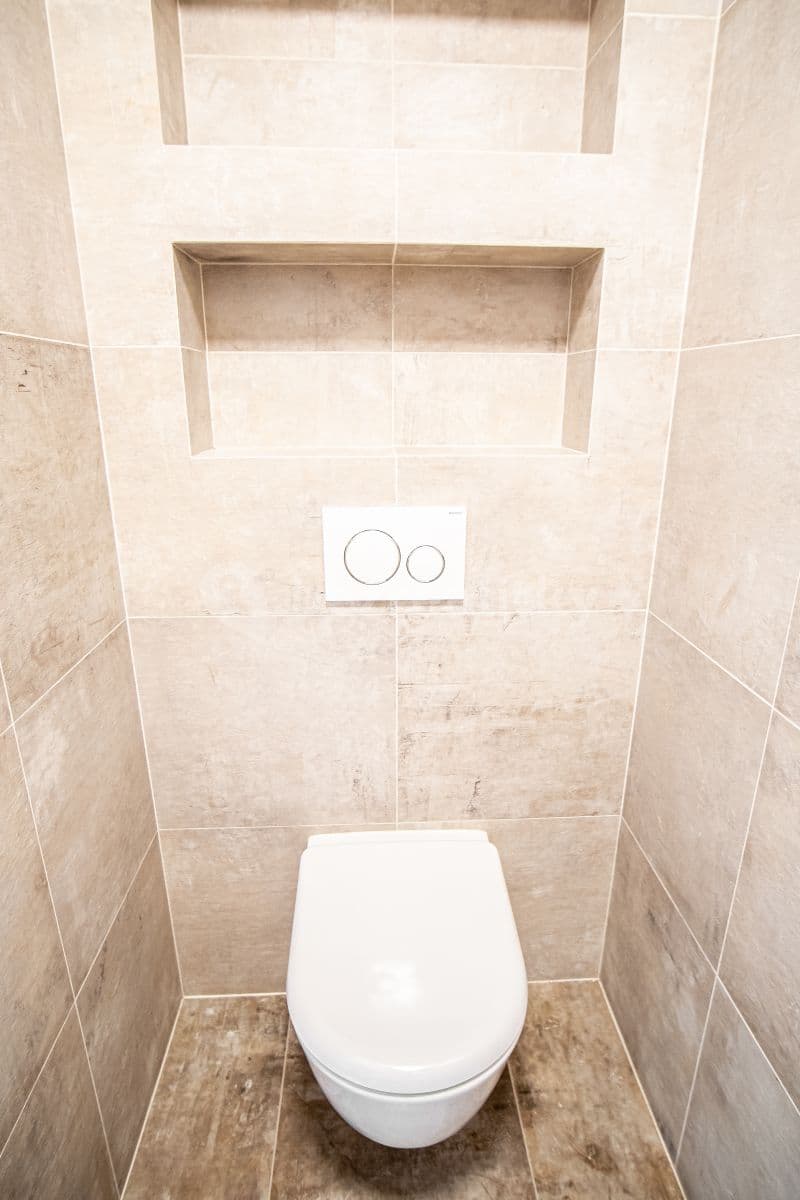 Pronájem bytu 5+kk 184 m², Lípová, Praha, Praha Pronájem bytu 5+kk 184 m², Lípová, Praha, Praha