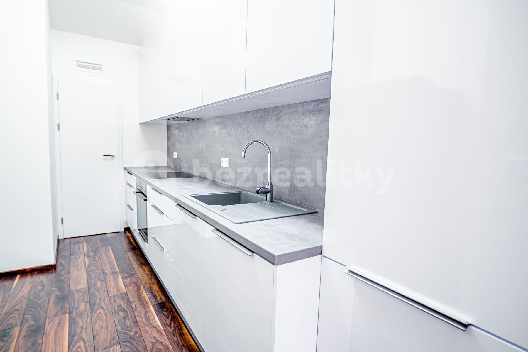 Pronájem bytu 5+kk 184 m², Lípová, Praha, Praha Pronájem bytu 5+kk 184 m², Lípová, Praha, Praha