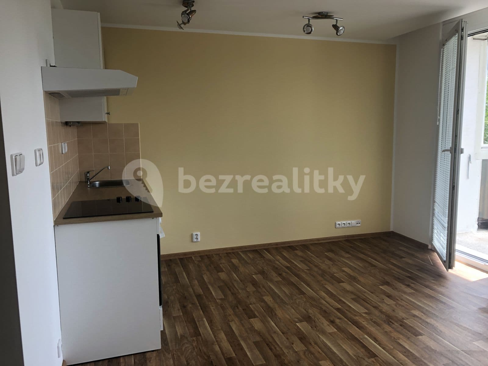 Pronájem bytu Garsoniéra 26 m², Písnická, Praha, Praha Pronájem bytu Garsoniéra 26 m², Písnická, Praha, Praha