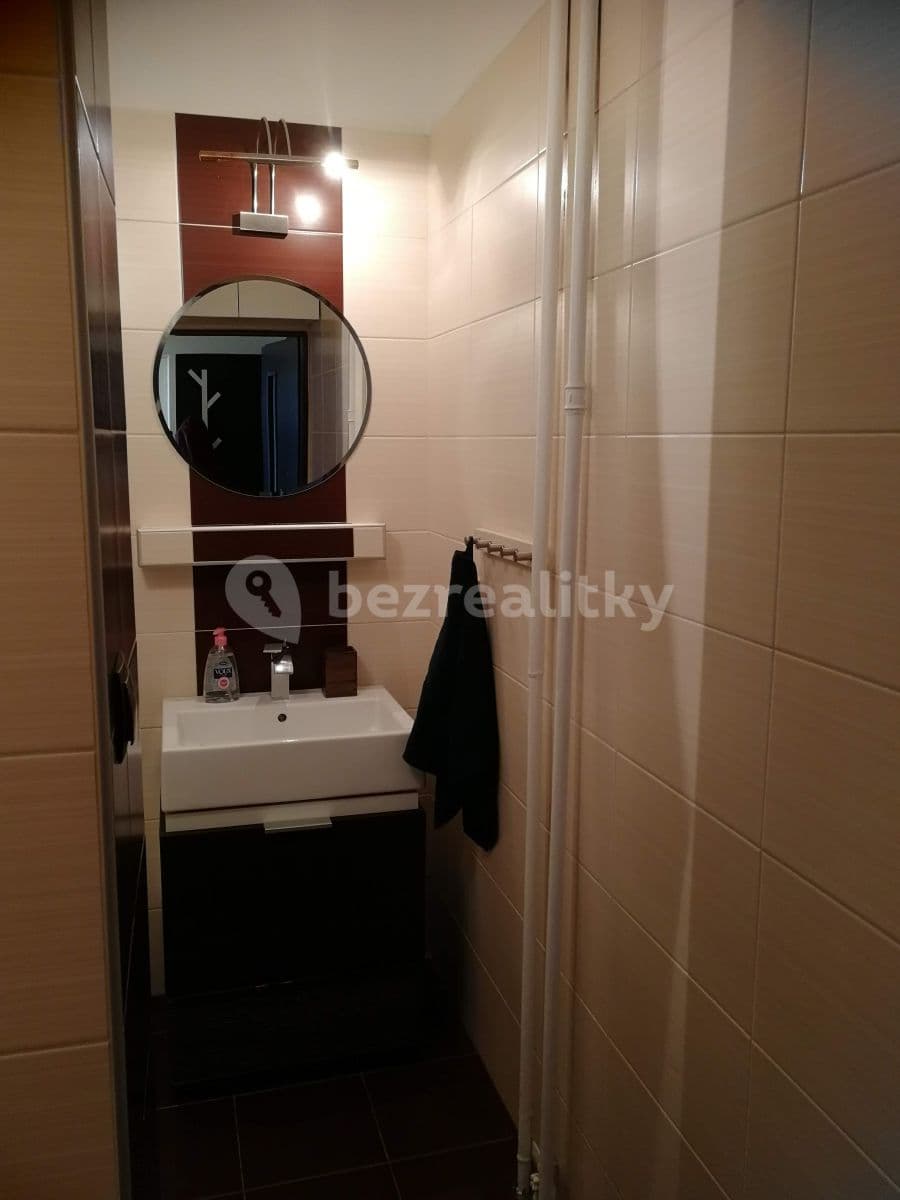 Pronájem bytu 2+1 43 m², Radarová, Ružinov, Bratislavský kraj Pronájem bytu 2+1 43 m², Radarová, Ružinov, Bratislavský kraj