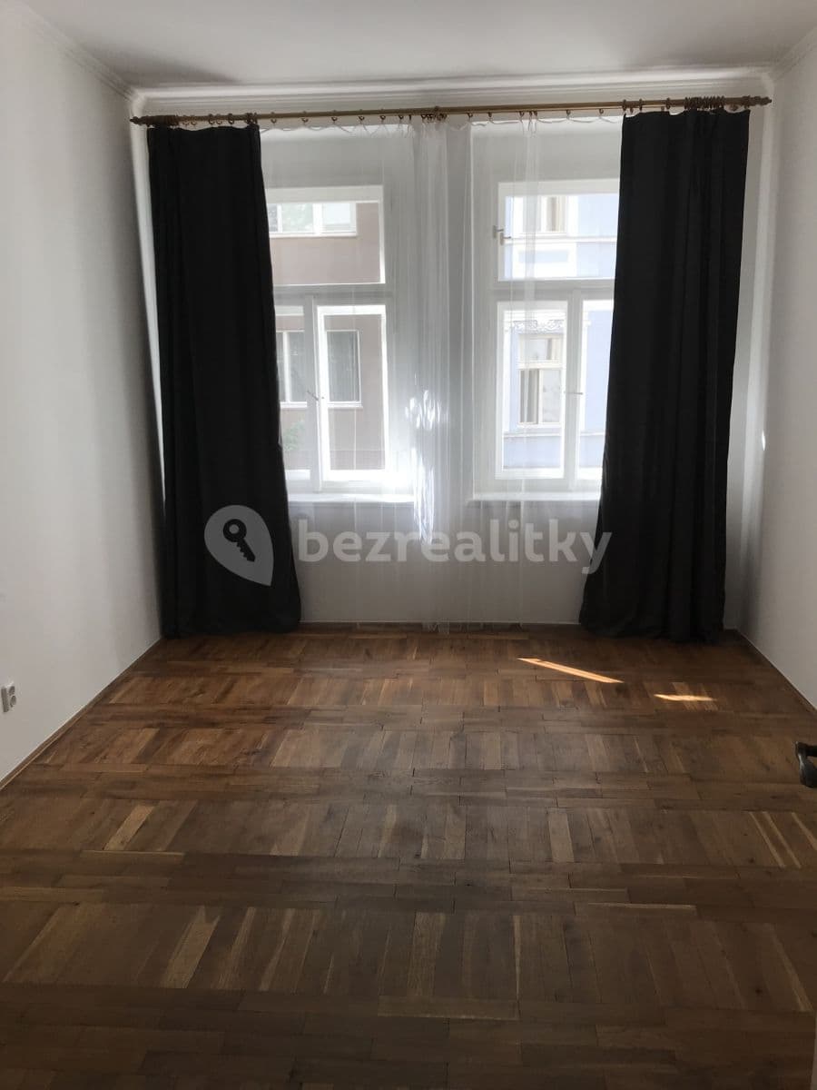 Pronájem bytu 1+1 28 m², Záhřebská, Praha, Praha Pronájem bytu 1+1 28 m², Záhřebská, Praha, Praha