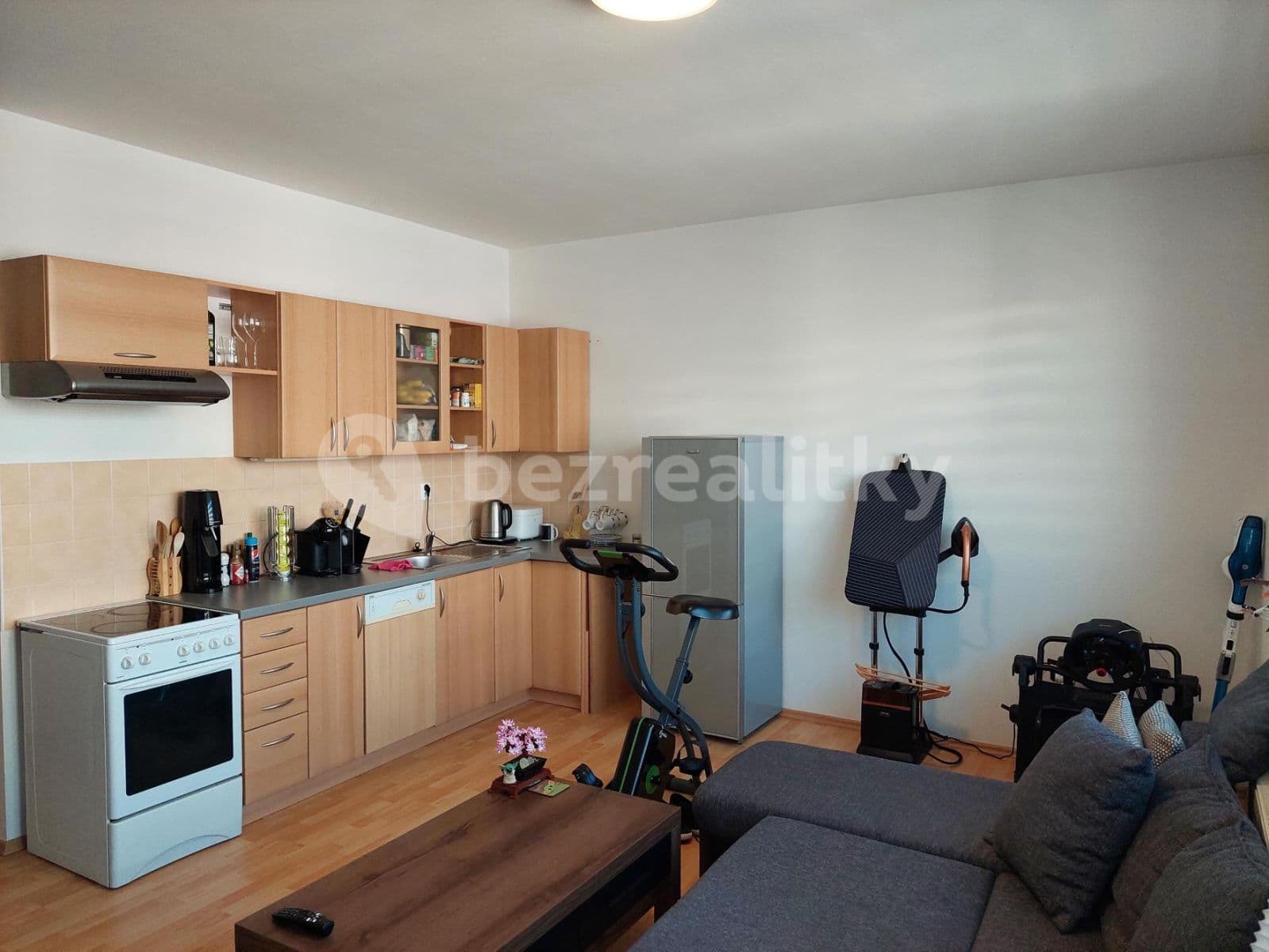 Pronájem bytu 2+kk 60 m², Třídvorská, Kolín, Středočeský kraj Pronájem bytu 2+kk 60 m², Třídvorská, Kolín, Středočeský kraj