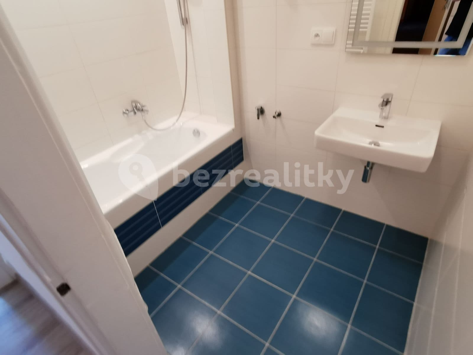 Pronájem bytu 2+1 51 m², Novovysočanská, Praha, Praha Pronájem bytu 2+1 51 m², Novovysočanská, Praha, Praha