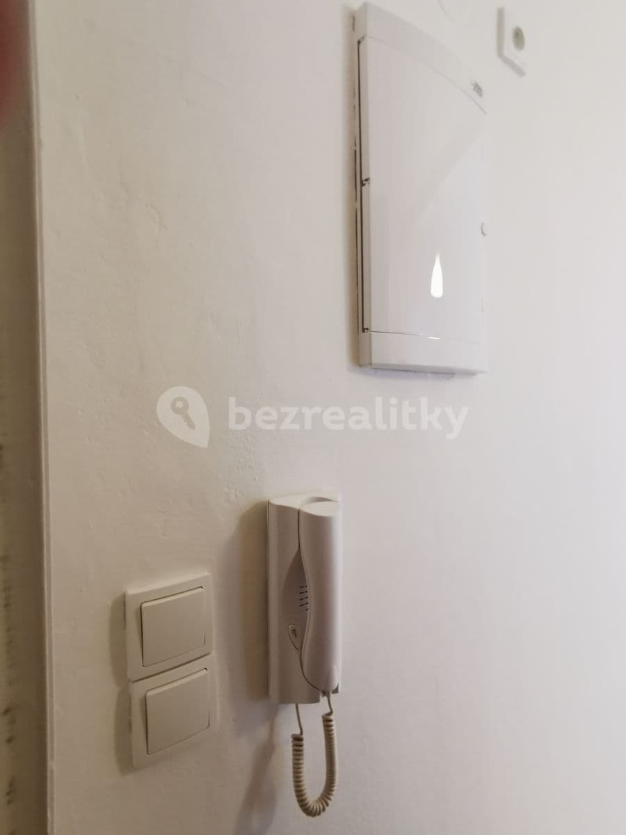 Pronájem bytu 2+1 51 m², Novovysočanská, Praha, Praha Pronájem bytu 2+1 51 m², Novovysočanská, Praha, Praha