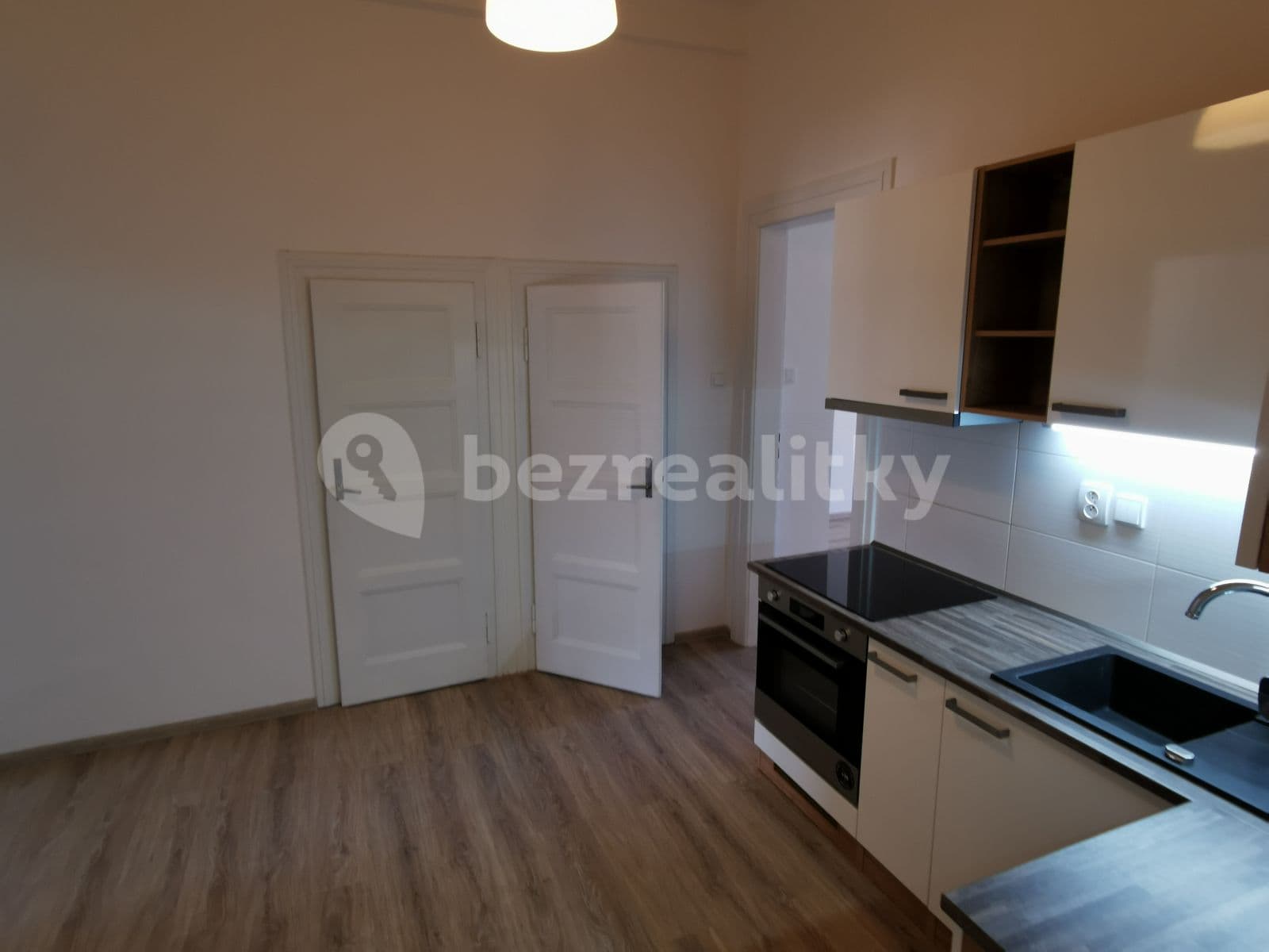 Pronájem bytu 2+1 51 m², Novovysočanská, Praha, Praha Pronájem bytu 2+1 51 m², Novovysočanská, Praha, Praha