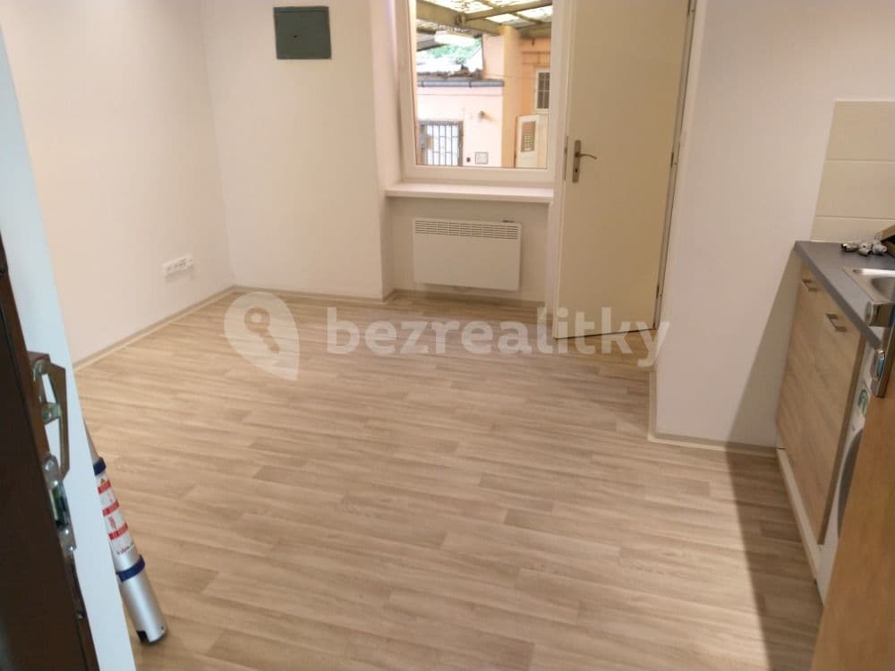 Pronájem bytu Garsoniéra 22 m², Lublaňská, Praha, Praha Pronájem bytu Garsoniéra 22 m², Lublaňská, Praha, Praha