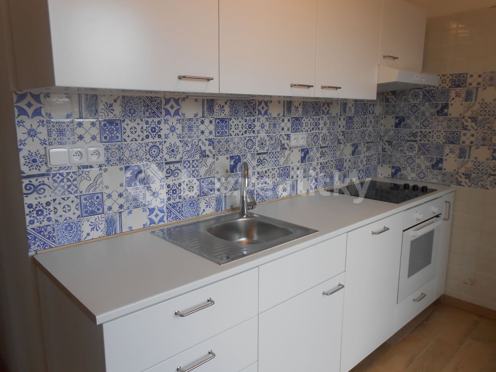 Pronájem bytu 3+1 69 m², Arménská, Praha, Praha Pronájem bytu 3+1 69 m², Arménská, Praha, Praha