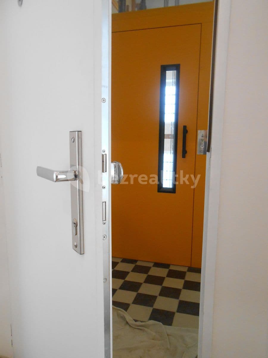 Pronájem bytu 3+1 69 m², Arménská, Praha, Praha Pronájem bytu 3+1 69 m², Arménská, Praha, Praha