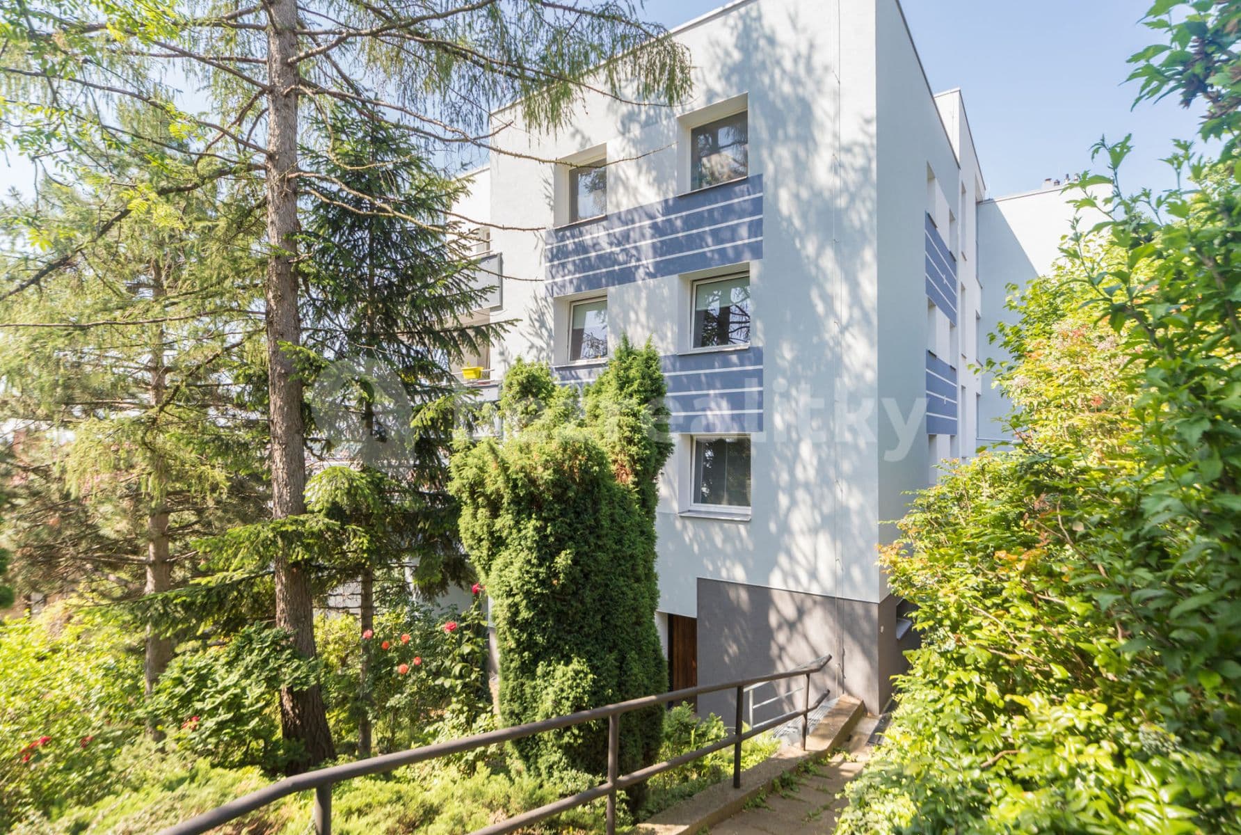 Pronájem bytu 1+kk 28 m², Na Vysočanských Vinicích, Praha, Praha Pronájem bytu 1+kk 28 m², Na Vysočanských Vinicích, Praha, Praha