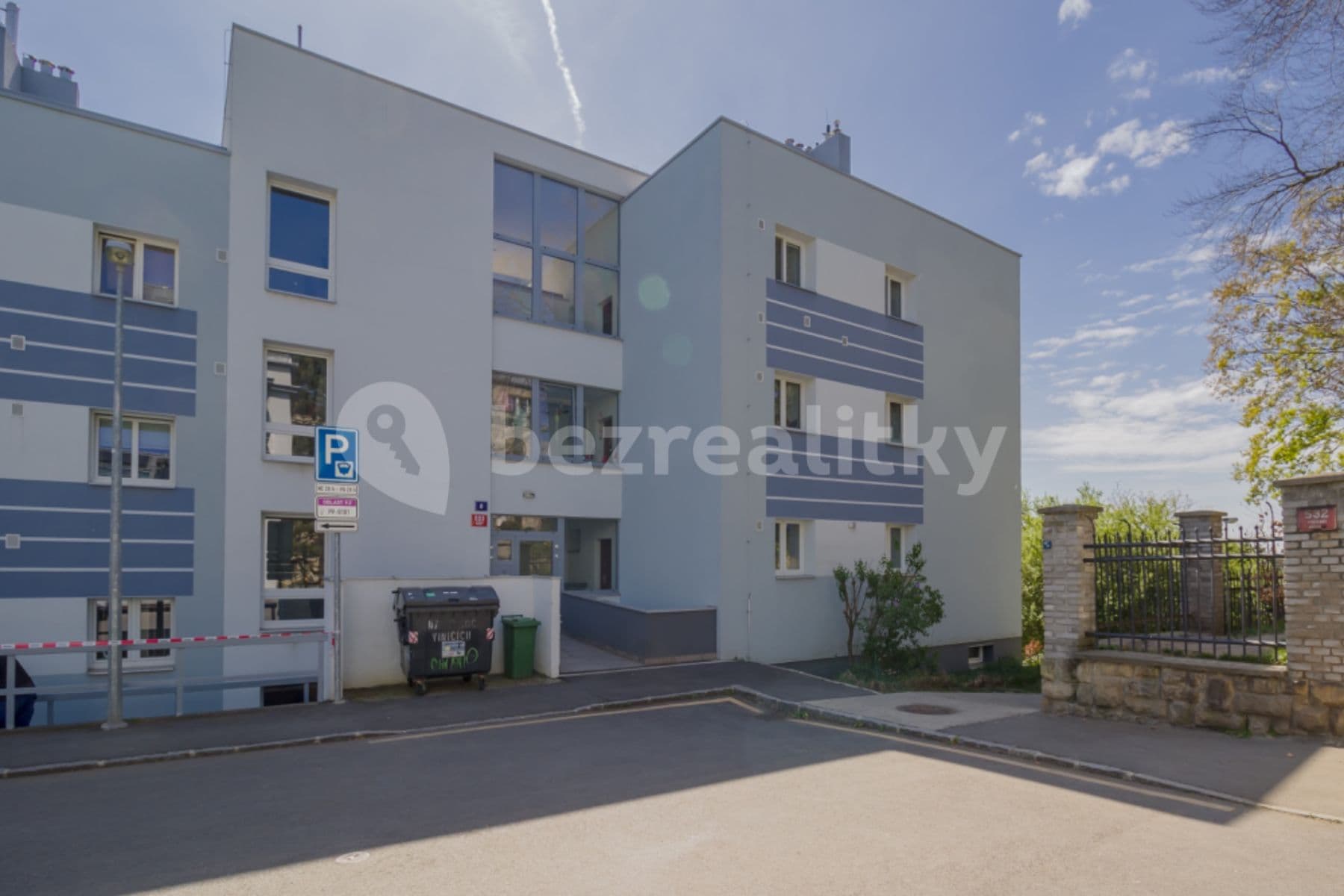 Pronájem bytu 1+kk 28 m², Na Vysočanských Vinicích, Praha, Praha Pronájem bytu 1+kk 28 m², Na Vysočanských Vinicích, Praha, Praha