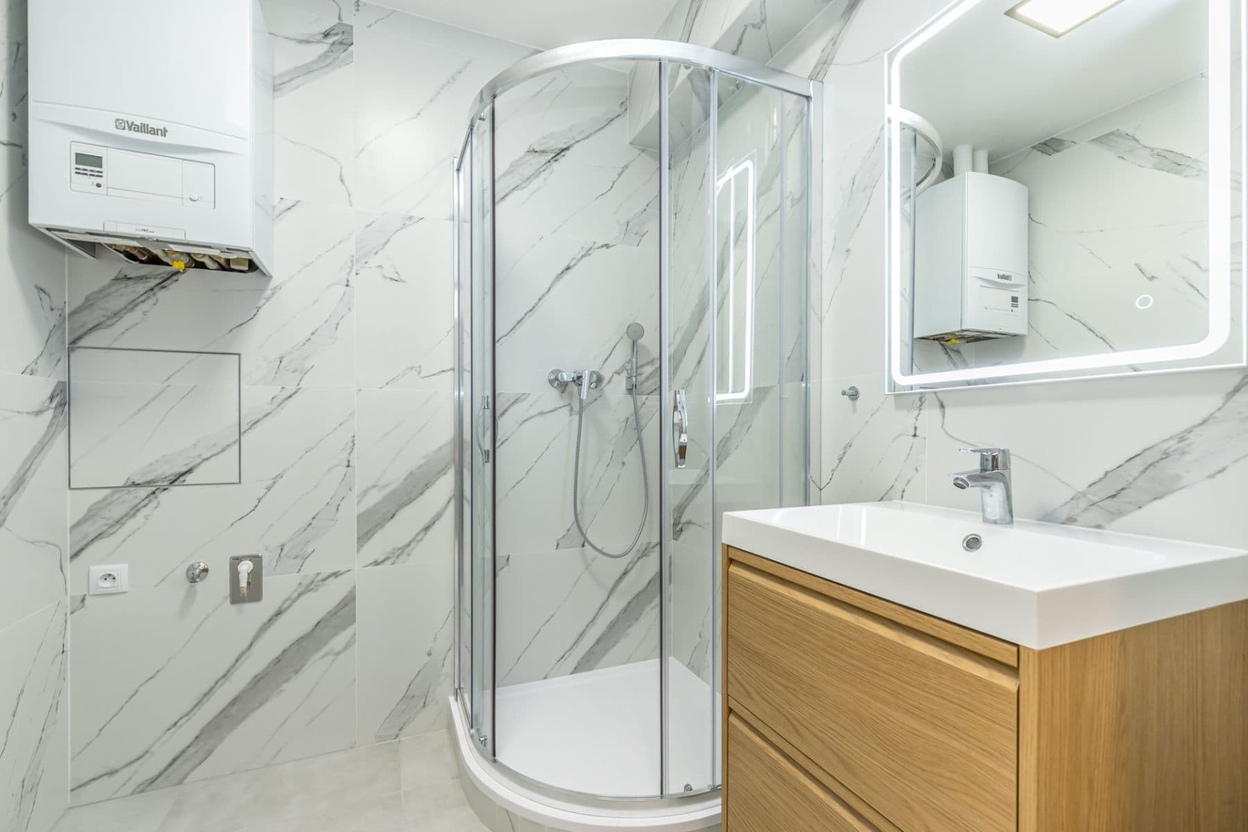 Pronájem bytu 1+kk 28 m², Na Vysočanských Vinicích, Praha, Praha Pronájem bytu 1+kk 28 m², Na Vysočanských Vinicích, Praha, Praha
