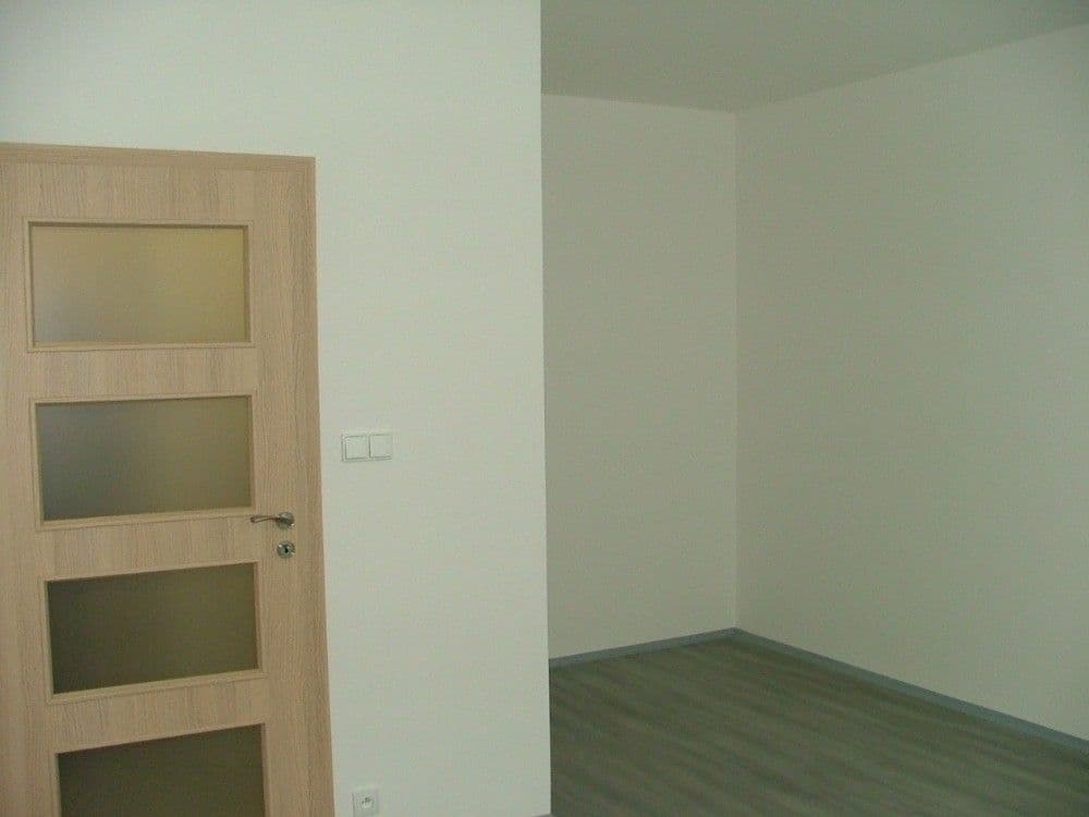 Pronájem bytu 1+1 35 m², Na Honech I, Zlín, Zlínský kraj Pronájem bytu 1+1 35 m², Na Honech I, Zlín, Zlínský kraj