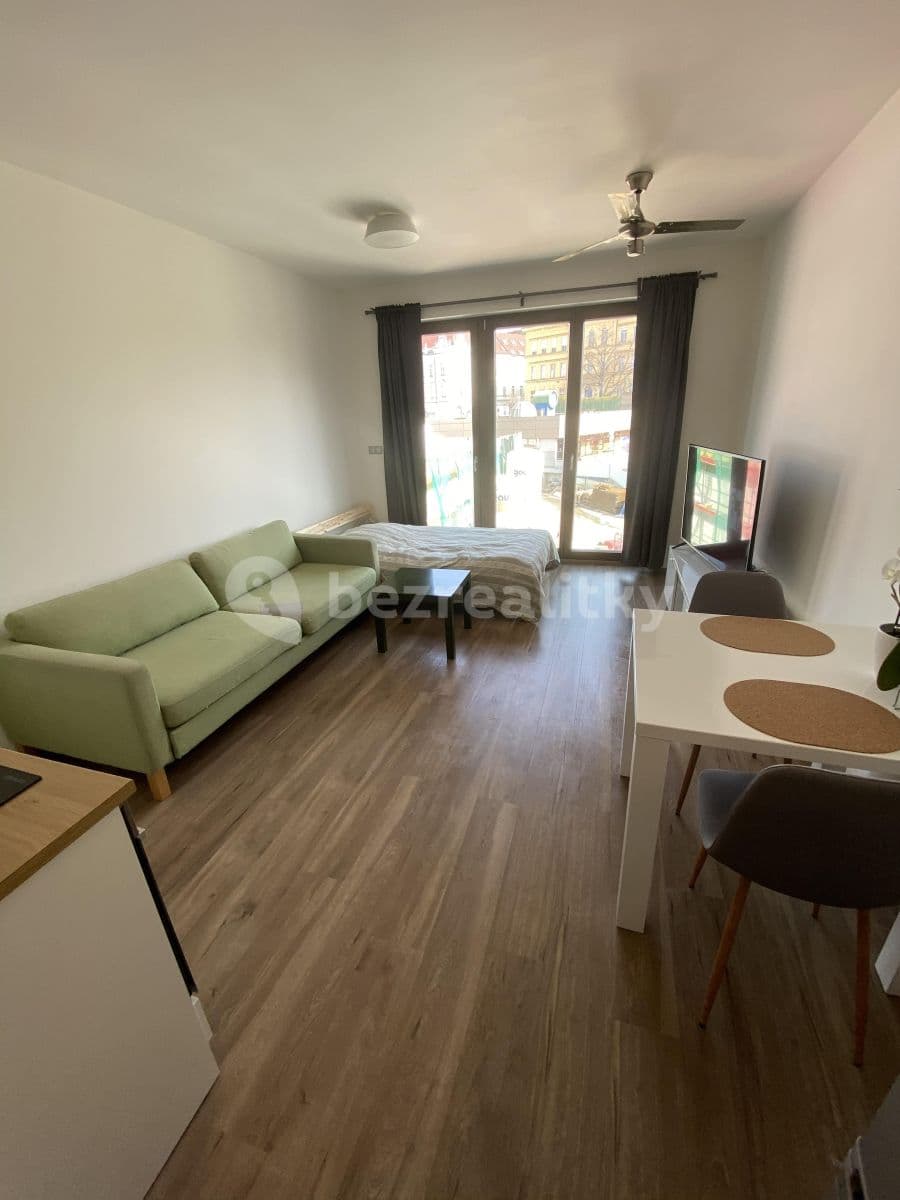 Pronájem bytu 1+kk 28 m², Bassova, Praha, Praha Pronájem bytu 1+kk 28 m², Bassova, Praha, Praha