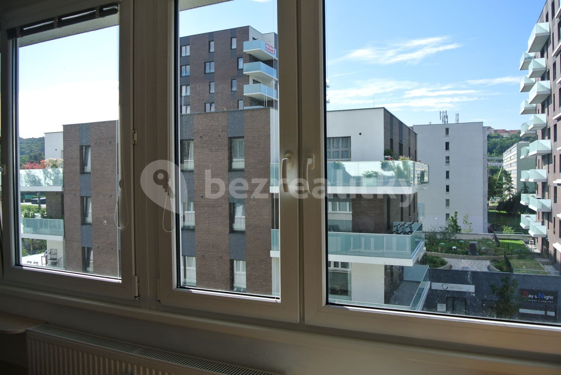 Pronájem bytu 3+kk 56 m², K Olympiku, Praha, Praha Pronájem bytu 3+kk 56 m², K Olympiku, Praha, Praha