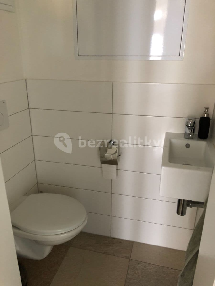 Pronájem bytu 2+1 65 m², U Studánky, Praha, Praha Pronájem bytu 2+1 65 m², U Studánky, Praha, Praha