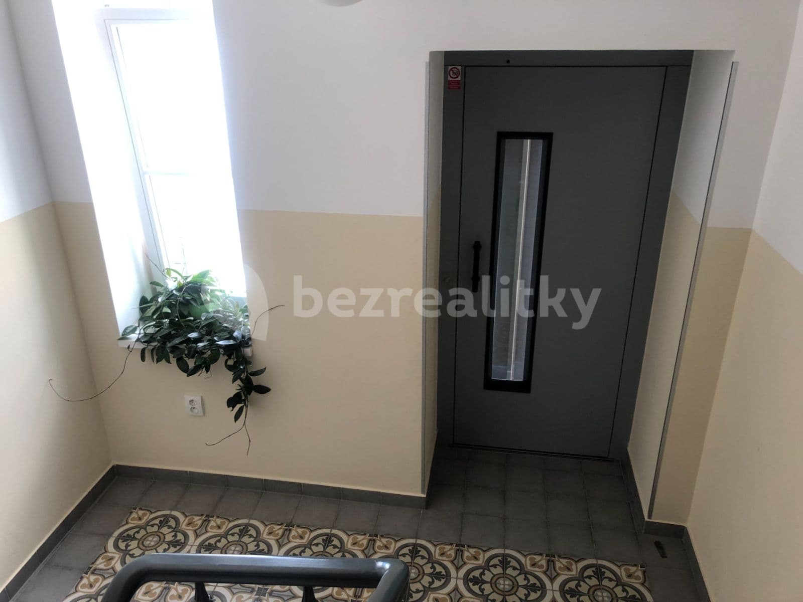 Pronájem bytu 2+1 65 m², U Studánky, Praha, Praha Pronájem bytu 2+1 65 m², U Studánky, Praha, Praha