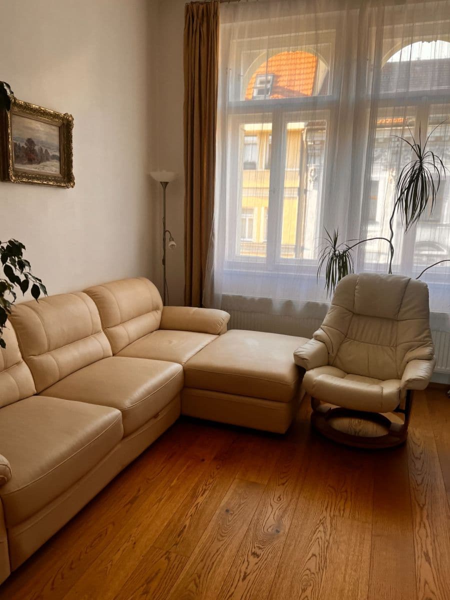 Pronájem bytu 2+1 65 m², U Studánky, Praha, Praha Pronájem bytu 2+1 65 m², U Studánky, Praha, Praha