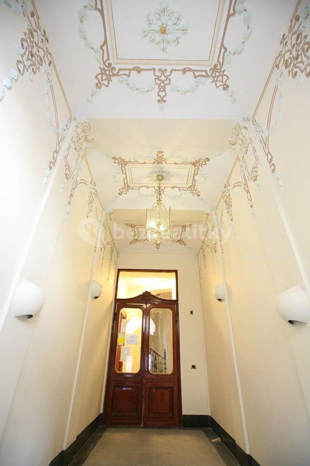 Pronájem bytu 2+kk 50 m², Korunní, Praha, Praha Pronájem bytu 2+kk 50 m², Korunní, Praha, Praha