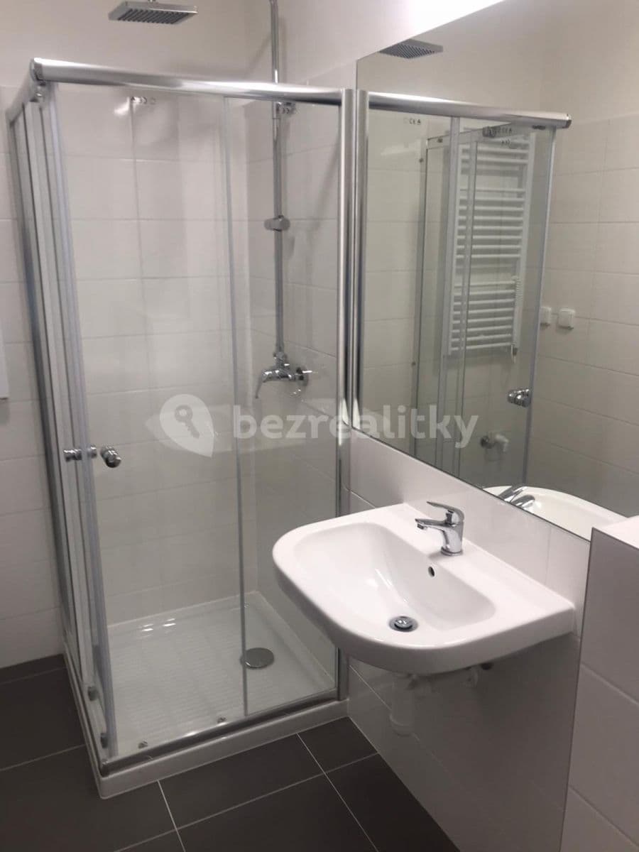 Pronájem bytu 1+kk 29 m², Souběžná Ⅱ, Praha, Praha Pronájem bytu 1+kk 29 m², Souběžná Ⅱ, Praha, Praha