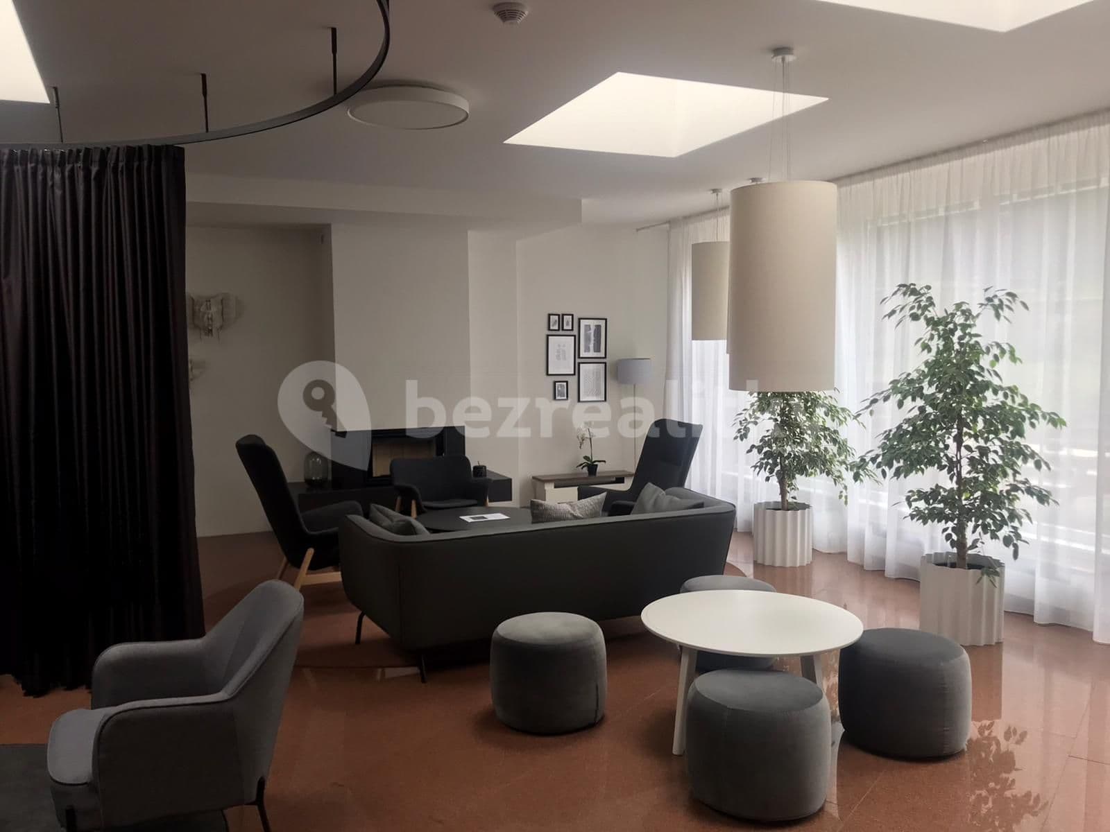 Pronájem bytu 1+kk 29 m², Souběžná Ⅱ, Praha, Praha Pronájem bytu 1+kk 29 m², Souběžná Ⅱ, Praha, Praha