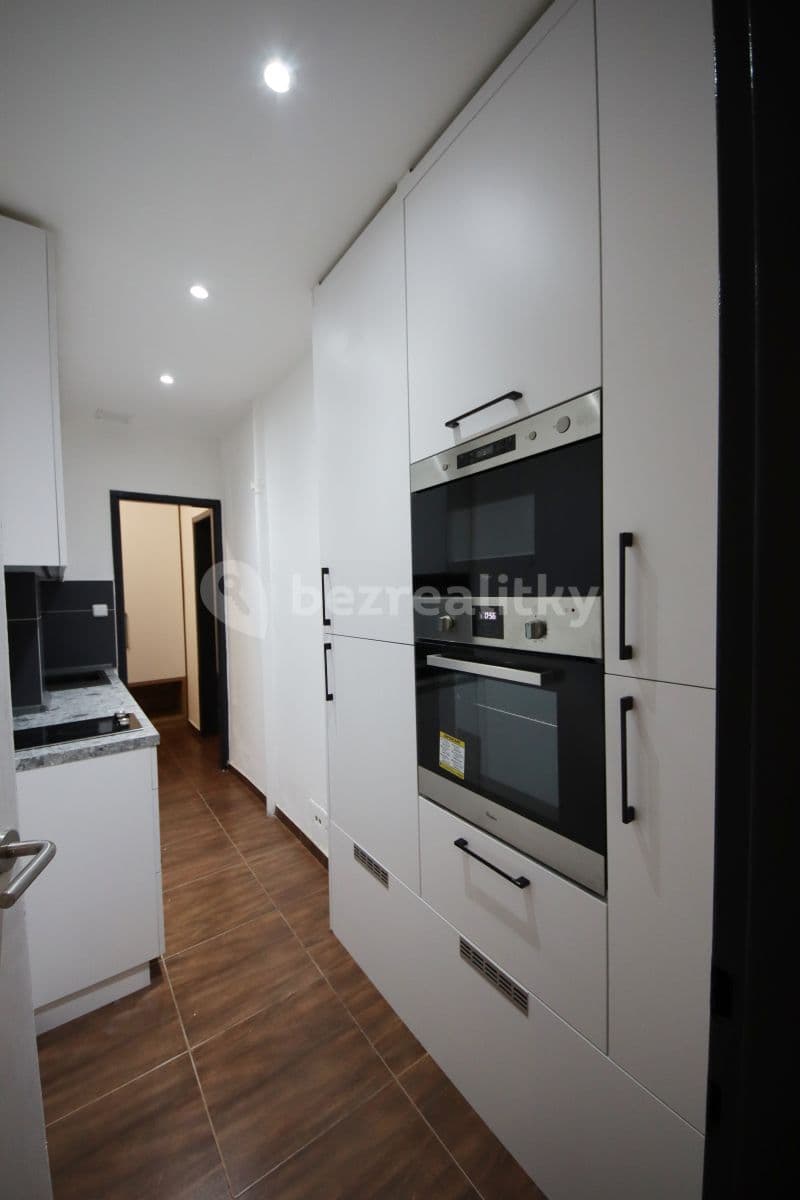 Pronájem bytu 1+kk 33 m², Koulova, Praha, Praha Pronájem bytu 1+kk 33 m², Koulova, Praha, Praha
