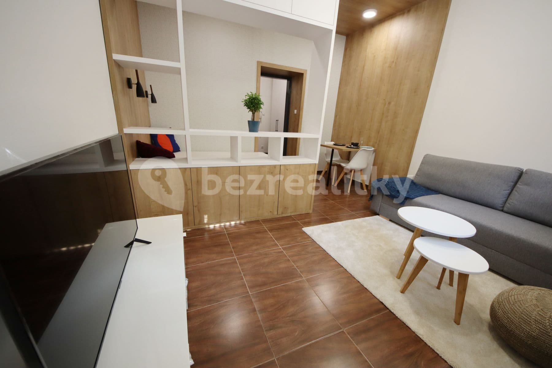 Pronájem bytu 1+kk 33 m², Koulova, Praha, Praha Pronájem bytu 1+kk 33 m², Koulova, Praha, Praha