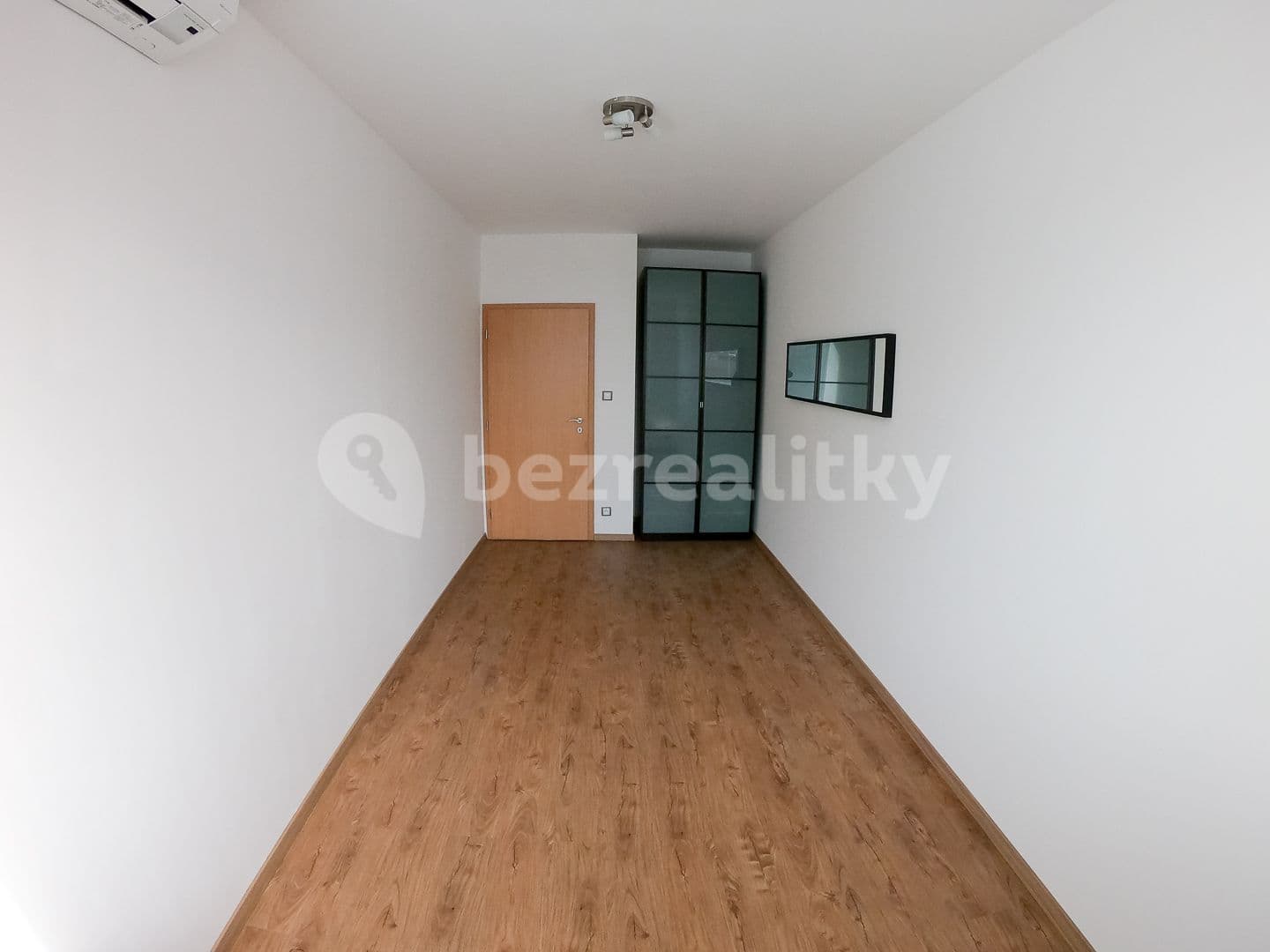 Pronájem bytu 2+kk 48 m², Podkovářská, Praha, Praha