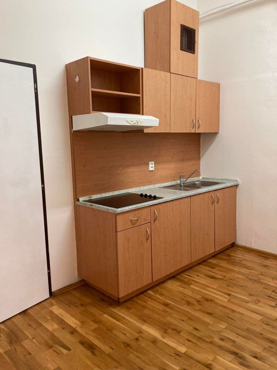 Pronájem bytu 2+1 58 m², Podnásepní, Brno, Jihomoravský kraj Pronájem bytu 2+1 58 m², Podnásepní, Brno, Jihomoravský kraj