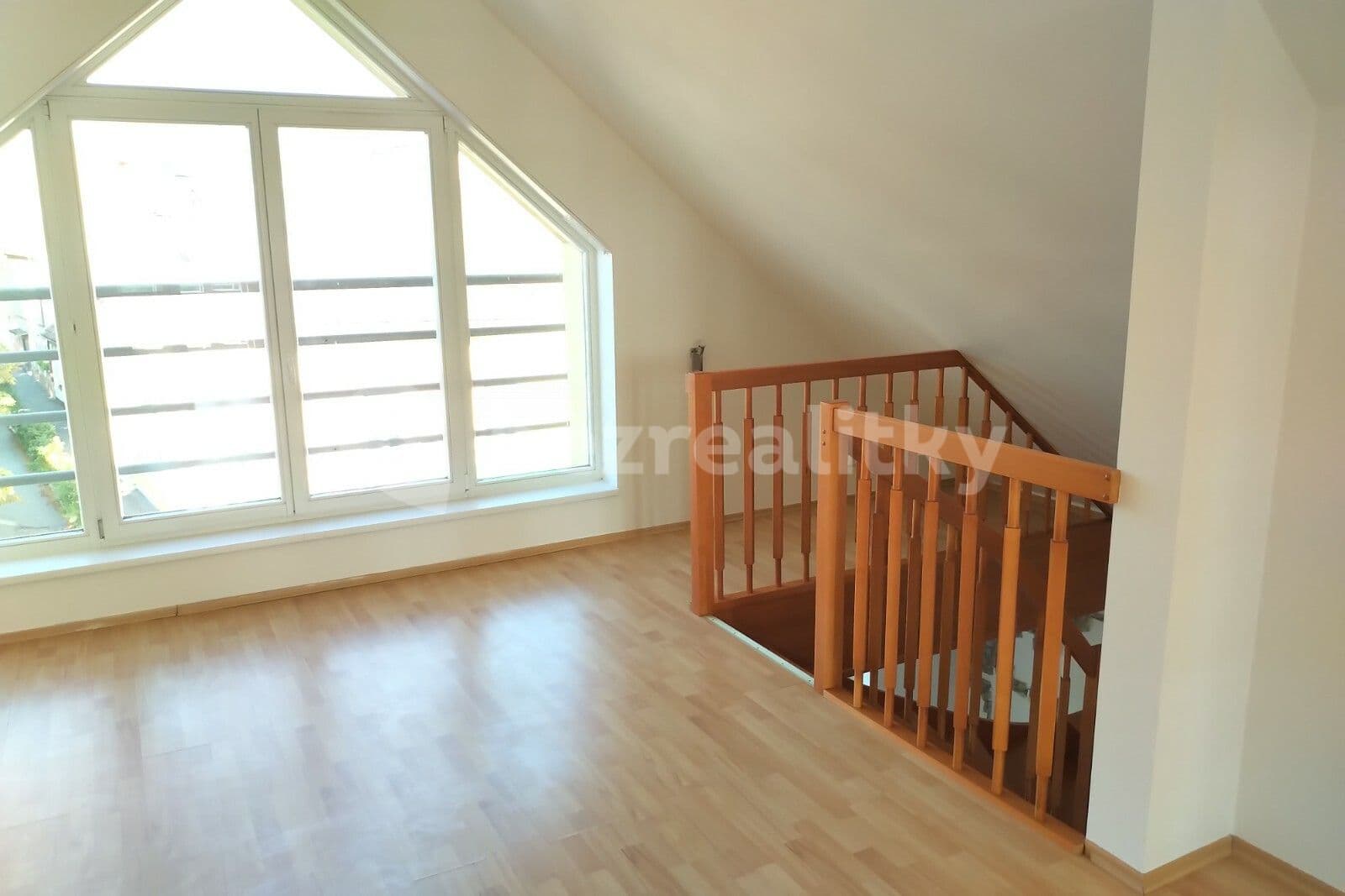 Pronájem bytu 3+kk 75 m², Zenklova, Praha, Praha Pronájem bytu 3+kk 75 m², Zenklova, Praha, Praha
